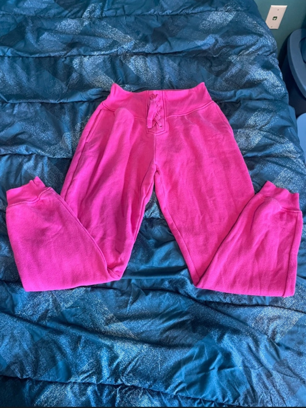 Victoria’s Secret Women’s Hot Pink Cozy Lounge Jogger Sweatpants Size Small